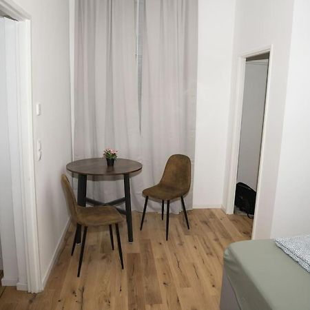 Rrooms Smart Appartement Wien Ngoại thất bức ảnh
